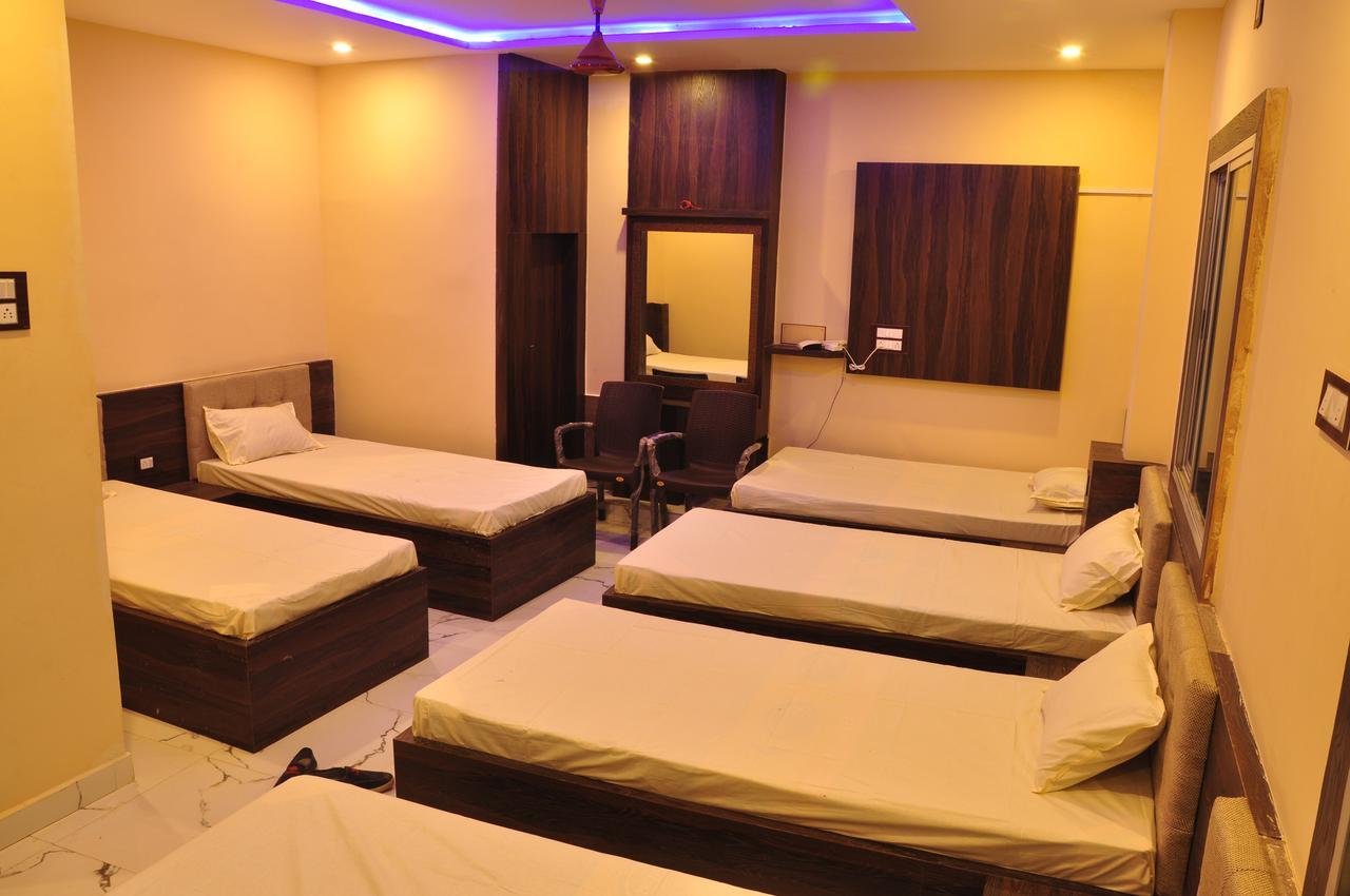 Hotel Golden Inn Balangir Exterior photo
