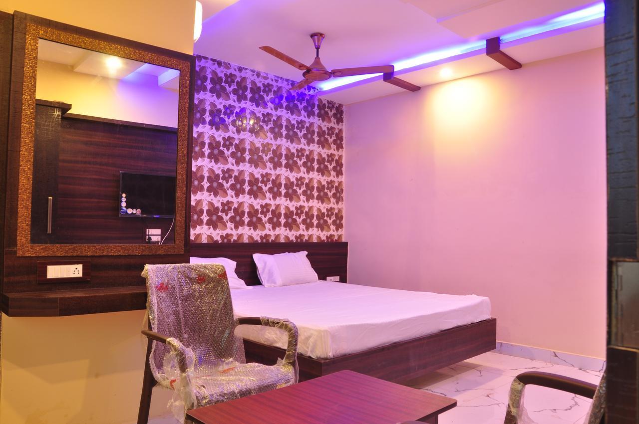Hotel Golden Inn Balangir Exterior photo