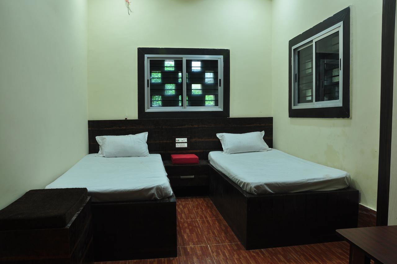 Hotel Golden Inn Balangir Exterior photo